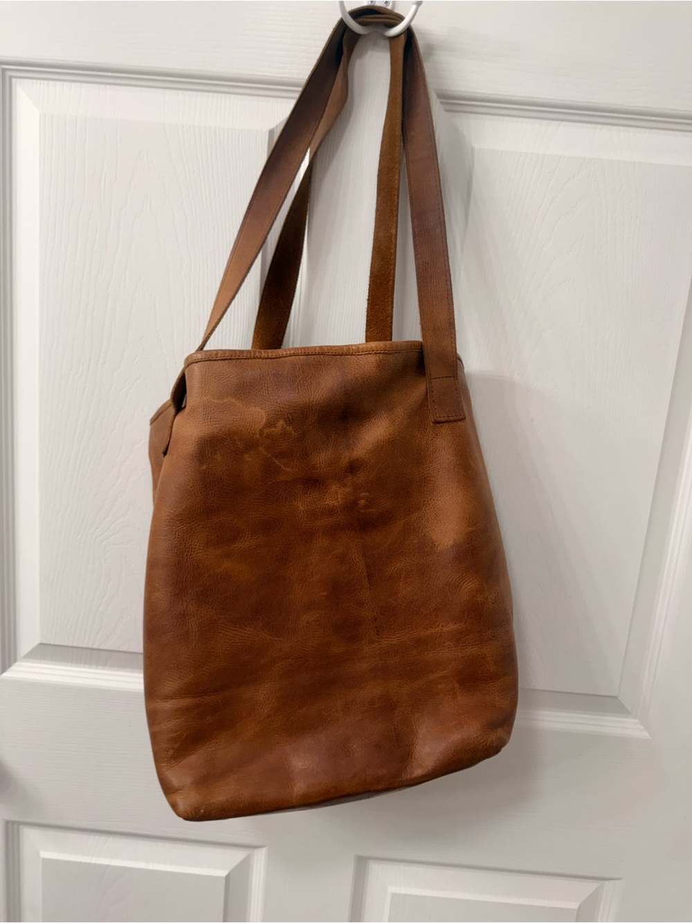Ixchel Triangle Leather Tote Bag with Multicolor Woven Front - Picture 4 of 5